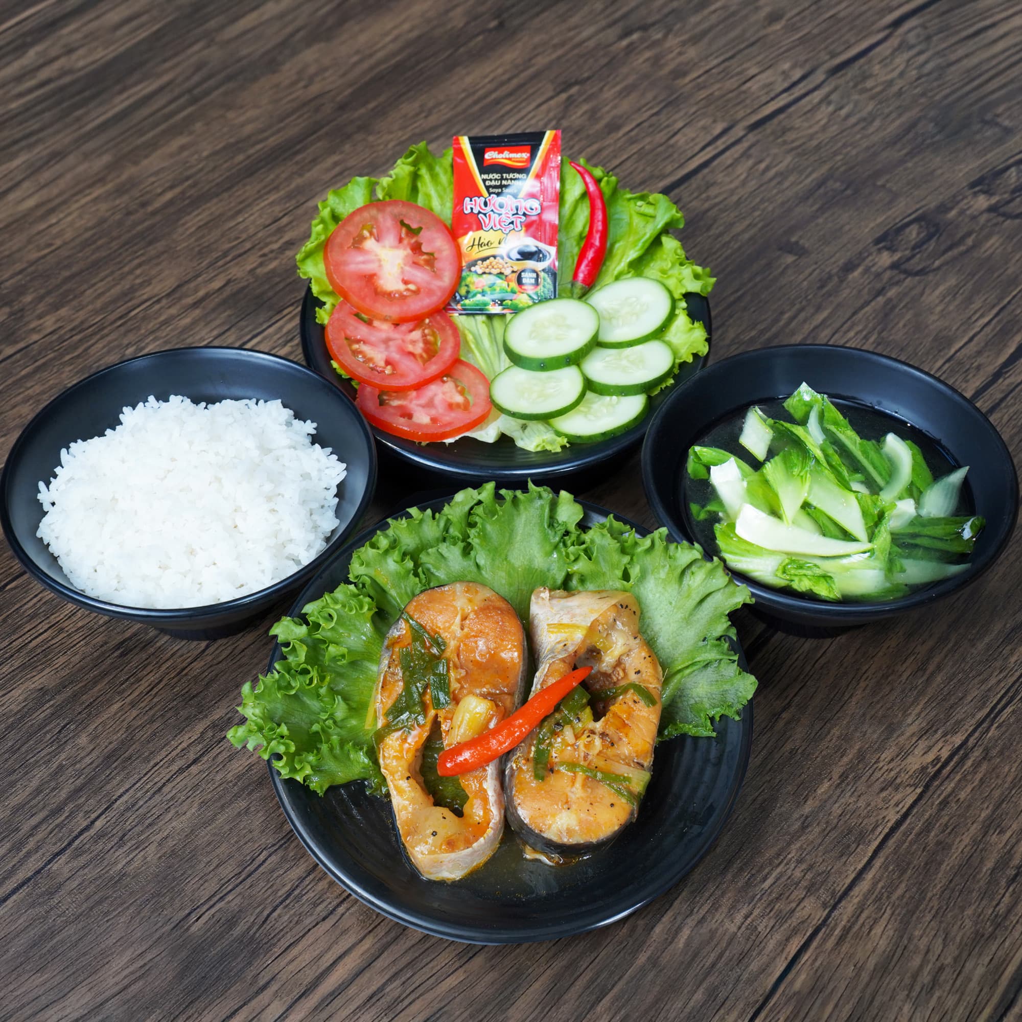 Cơm cá basa kho tộ