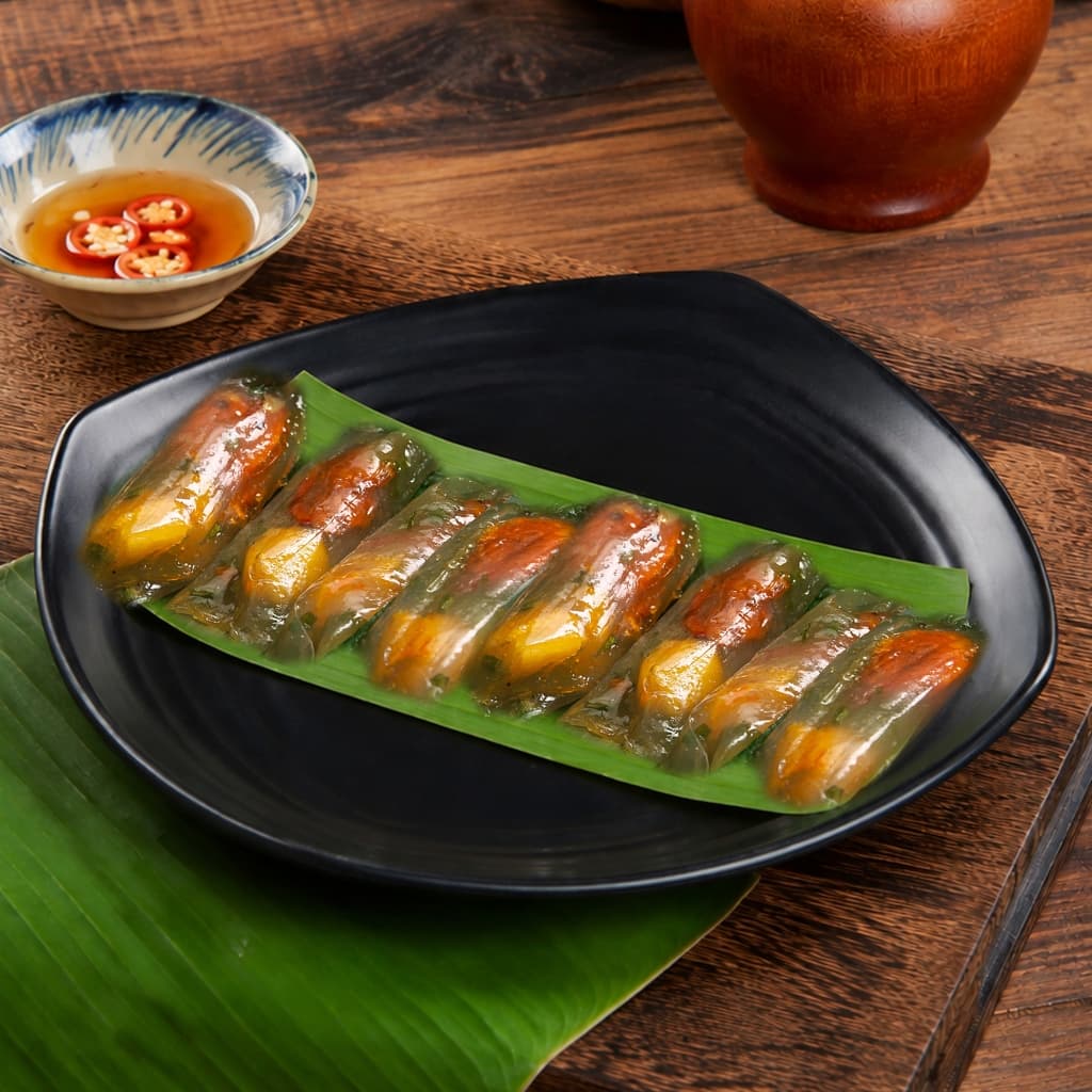 Bánh lọc nhân tôm thịt